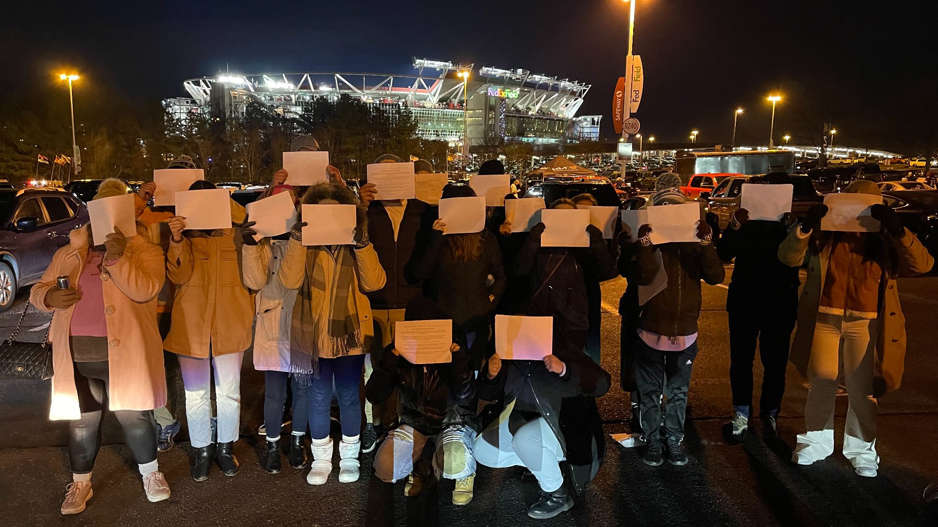 SFL activists attended sporting events over the weekend, handing out pieces of white paper to spectators with a message about the ongoing protests in China